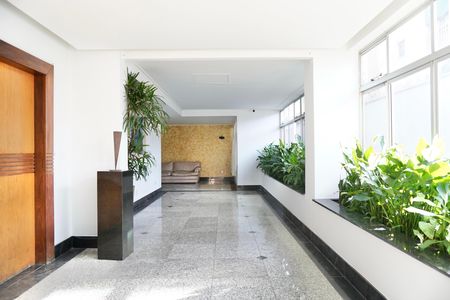 Apartamento para alugar com 72m², 2 quartos e 1 vagaHall de entrada