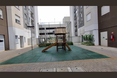 Apartamento para alugar com 43m², 2 quartos e 1 vaga Apartamento para alugar com 43m², 2 quartos e 1 vagaÁrea comum - Playground
