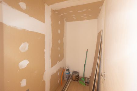 Apartamento à venda com 43m², 1 quarto e sem vaga Apartamento à venda com 43m², 1 quarto e sem vagaCloset