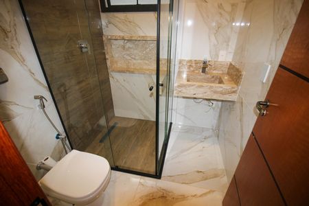 Casa de condomínio para alugar com 454m², 3 quartos e 6 vagas