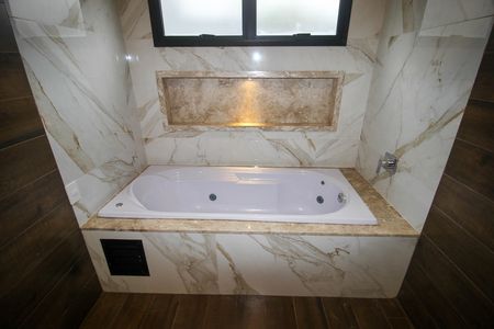 Casa de condomínio para alugar com 454m², 3 quartos e 6 vagas