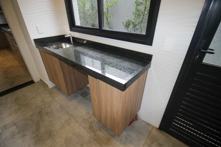 Casa de condomínio para alugar com 454m², 3 quartos e 6 vagas
