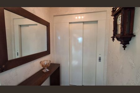 Apartamento à venda com 179m², 4 quartos e 3 vagasHall de entrada