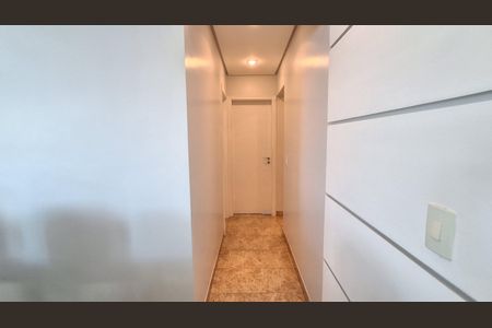 Apartamento à venda com 179m², 4 quartos e 3 vagasCorredor 