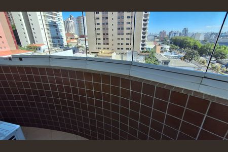 Apartamento à venda com 179m², 4 quartos e 3 vagasVaranda