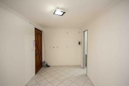 Sala de apartamento para alugar com 2 quartos, 46m² em Jardim Sapopemba, São Paulo
