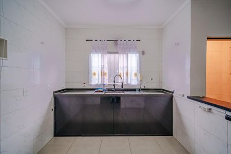 Casa para alugar com 270m², 3 quartos e 3 vagasCozinha