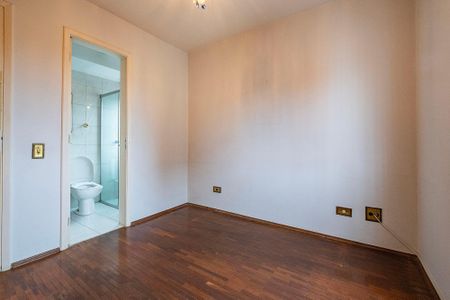 Apartamento à venda com 90m², 3 quartos e 1 vaga Apartamento à venda com 90m², 3 quartos e 1 vagaSuíte