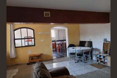 Foto 01 de casa à venda com 14 quartos, 545m² em Vila Celeste, São Paulo
