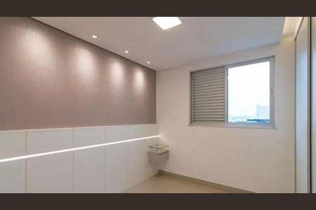 Apartamento para alugar com 2 quartos, 65m² em Castelo, Belo Horizonte