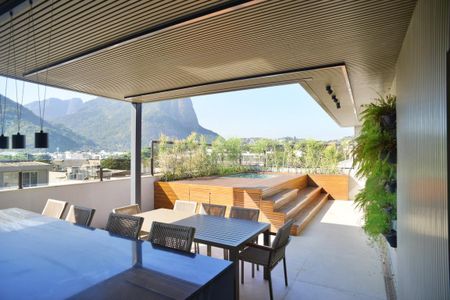 Apartamento à venda com 470m², 6 quartos e 2 vagas Apartamento à venda com 470m², 6 quartos e 2 vagasCobertura