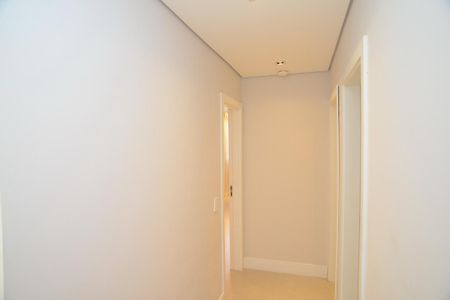 Apartamento à venda com 470m², 6 quartos e 2 vagas Apartamento à venda com 470m², 6 quartos e 2 vagasCorredor