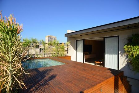 Apartamento à venda com 470m², 6 quartos e 2 vagas Apartamento à venda com 470m², 6 quartos e 2 vagasCobertura