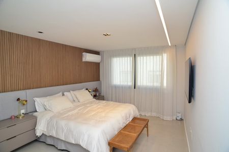 Apartamento à venda com 470m², 6 quartos e 2 vagas Apartamento à venda com 470m², 6 quartos e 2 vagasSuíte Principal