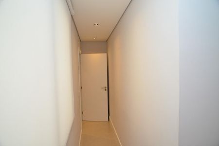 Apartamento à venda com 470m², 6 quartos e 2 vagas Apartamento à venda com 470m², 6 quartos e 2 vagasCorredor