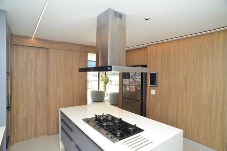 Cozinha de apartamento à venda com 6 quartos, 470m² em Barra da Tijuca, Rio de Janeiro