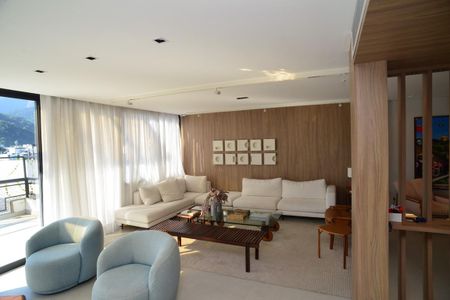 Apartamento à venda com 470m², 6 quartos e 2 vagas Apartamento à venda com 470m², 6 quartos e 2 vagasSala