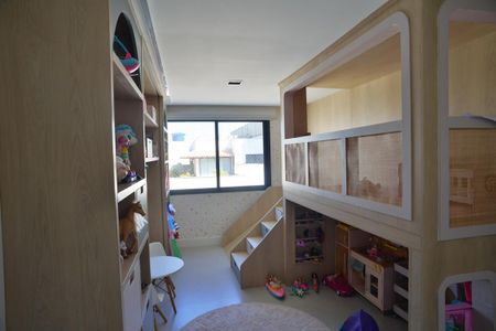 Apartamento à venda com 470m², 6 quartos e 2 vagas Apartamento à venda com 470m², 6 quartos e 2 vagasSuíte 2