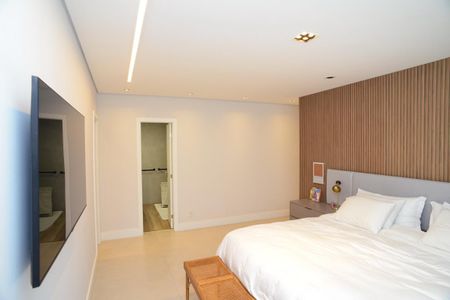 Apartamento à venda com 470m², 6 quartos e 2 vagas Apartamento à venda com 470m², 6 quartos e 2 vagasSuíte Principal