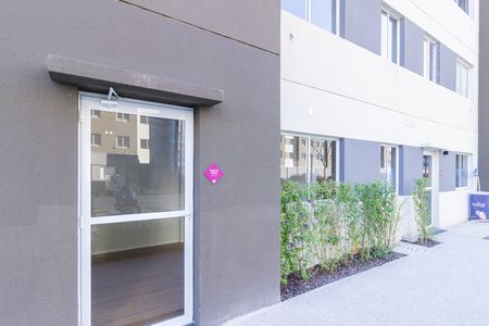 Apartamento à venda com 48m², 2 quartos e 1 vaga Apartamento à venda com 48m², 2 quartos e 1 vagaÁrea comum - Salão de festas