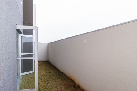 Apartamento à venda com 48m², 2 quartos e 1 vaga Apartamento à venda com 48m², 2 quartos e 1 vagaQuintal
