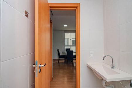 Apartamento para alugar com 48m², 2 quartos e 1 vaga Apartamento para alugar com 48m², 2 quartos e 1 vagaBanheiro