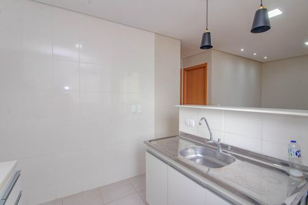 Apartamento para alugar com 48m², 2 quartos e 1 vaga Apartamento para alugar com 48m², 2 quartos e 1 vagaCozinha e Área de Serviço