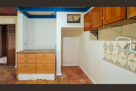 Casa para alugar com 70m², 2 quartos e 2 vagasCozinha