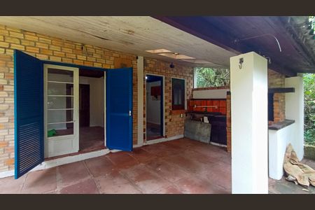 Casa para alugar com 70m², 2 quartos e 2 vagasÁrea externa