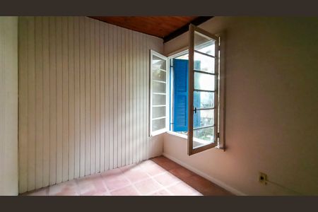 Casa para alugar com 70m², 2 quartos e 2 vagasQuarto 2