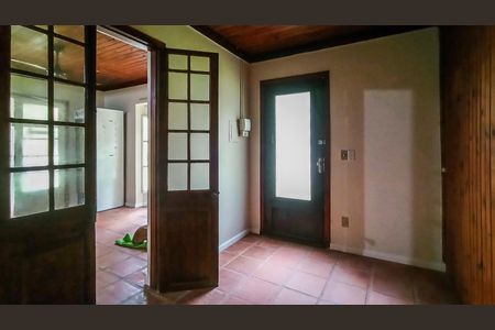 Casa para alugar com 70m², 2 quartos e 2 vagasSala