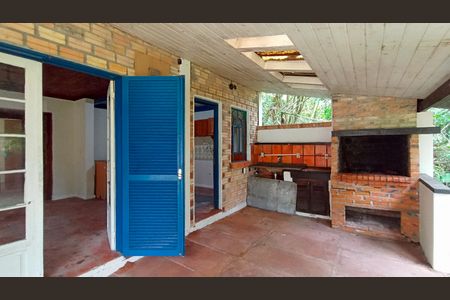 Casa para alugar com 70m², 2 quartos e 2 vagasÁrea externa