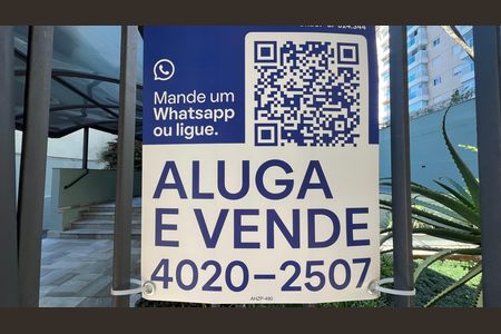 Apartamento à venda com 40m², 1 quarto e 1 vaga Apartamento à venda com 40m², 1 quarto e 1 vagaPlaca