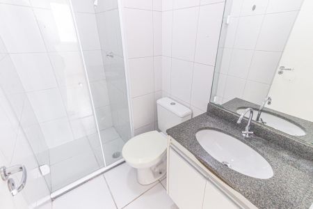 Banheiro de apartamento para alugar com 1 quarto, 33m² em Sé, São Paulo