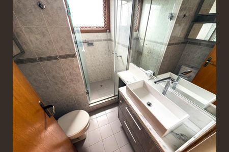 Apartamento à venda com 142m², 2 quartos e 2 vagasBanheiro