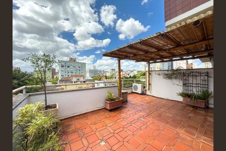 Apartamento à venda com 142m², 2 quartos e 2 vagasÁrea Externa