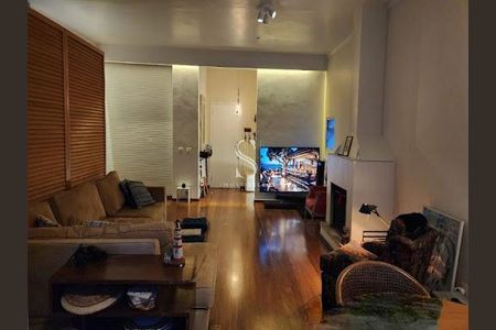 Apartamento para alugar com 3 quartos, 158m² em Cerqueira César, São Paulo
