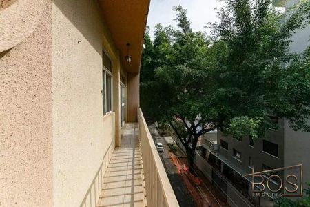 Apartamento para alugar com 120m², 3 quartos e 1 vaga