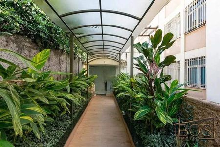 Apartamento para alugar com 120m², 3 quartos e 1 vaga