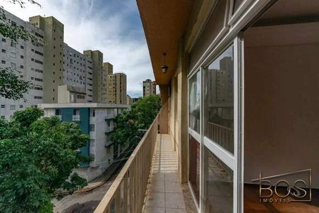 Apartamento para alugar com 120m², 3 quartos e 1 vaga