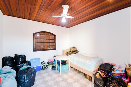 Casa à venda com 230m², 4 quartos e 2 vagasQuarto 4