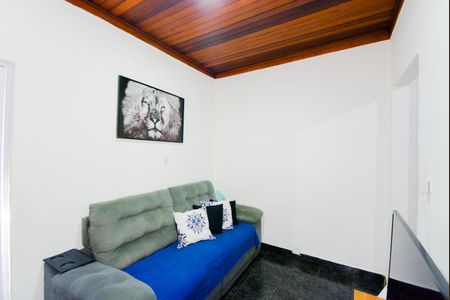 Casa à venda com 230m², 4 quartos e 2 vagasEdícula 