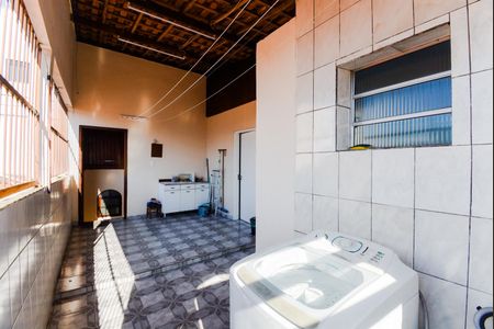 Casa à venda com 230m², 4 quartos e 2 vagasÁrea de Serviço