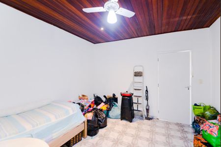Casa à venda com 230m², 4 quartos e 2 vagasQuarto 4