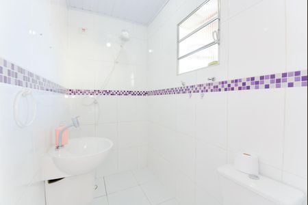 Casa à venda com 230m², 4 quartos e 2 vagasÁrea de Serviço - Banheiro de Serviço 