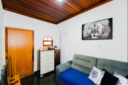 Casa à venda com 230m², 4 quartos e 2 vagasEdícula 