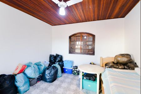 Casa à venda com 230m², 4 quartos e 2 vagasQuarto 4