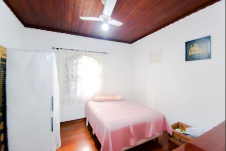 Casa à venda com 230m², 4 quartos e 2 vagasQuarto 1