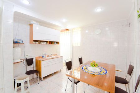 Casa à venda com 230m², 4 quartos e 2 vagasCozinha