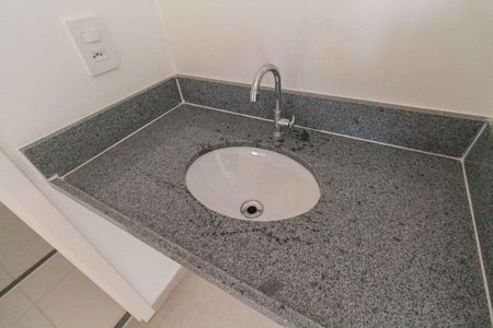 Banheiro de apartamento para alugar com 1 quarto, 41m² em Ipiranga, São Paulo